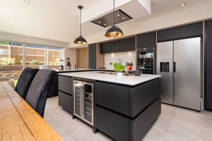 Sample Finish Kitchen- click for photo gallery
